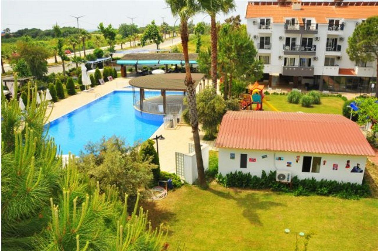 Side Suite Hotel Esterno foto